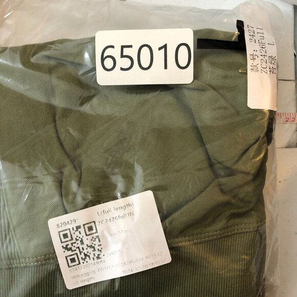 Halara Seamless Flow High Waisted Booty Scrunch Leggings Green L Full Length - Picture 6 of 7